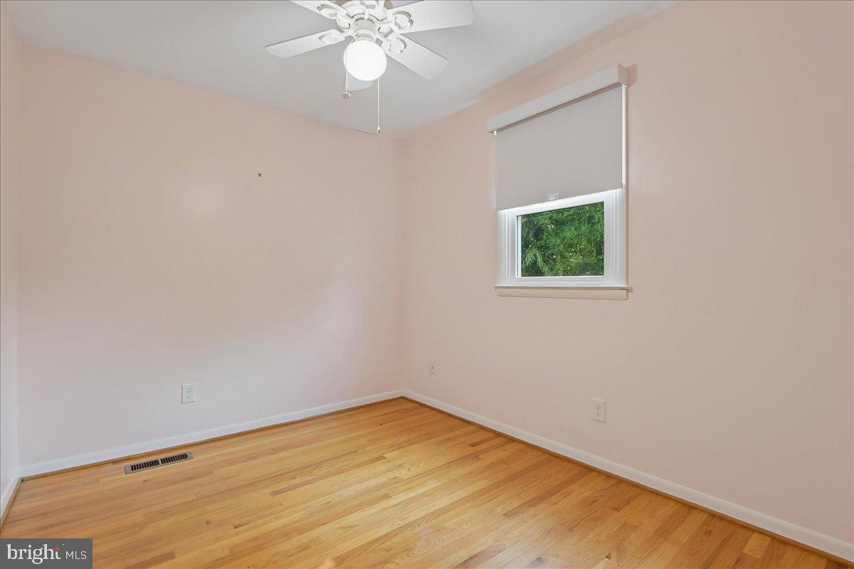 535 Dunkirk Rd Property Photo 17