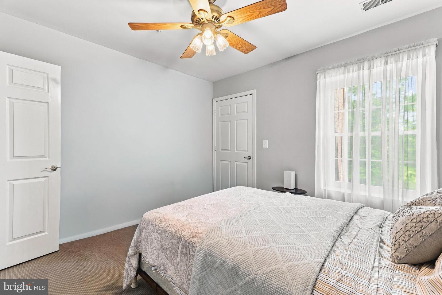 12103 Tullamore Ct #301 Property Photo 17