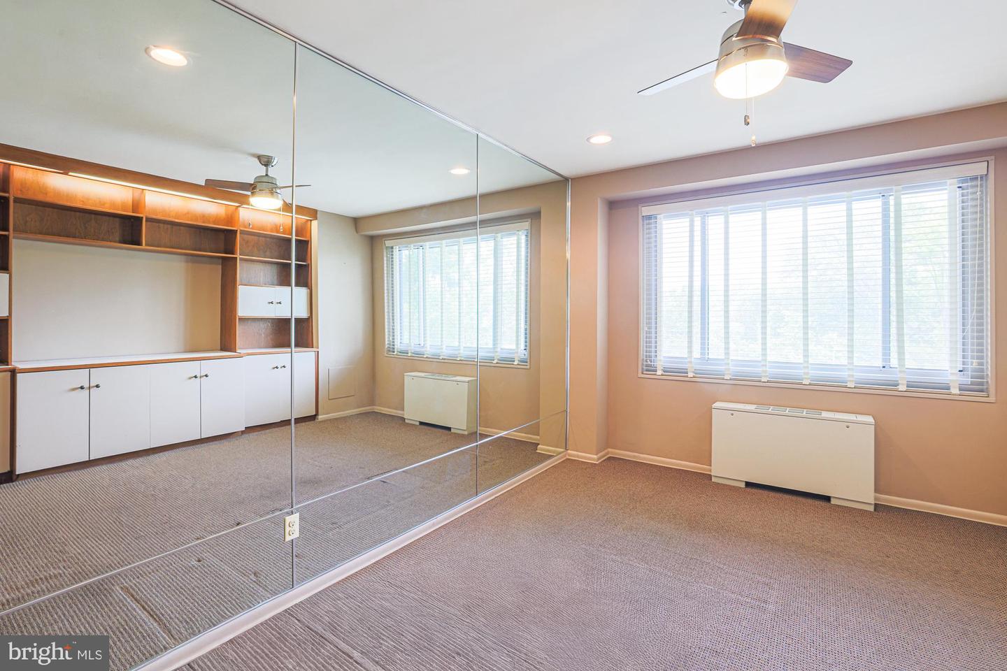 11 Slade Ave #308 Property Photo 20