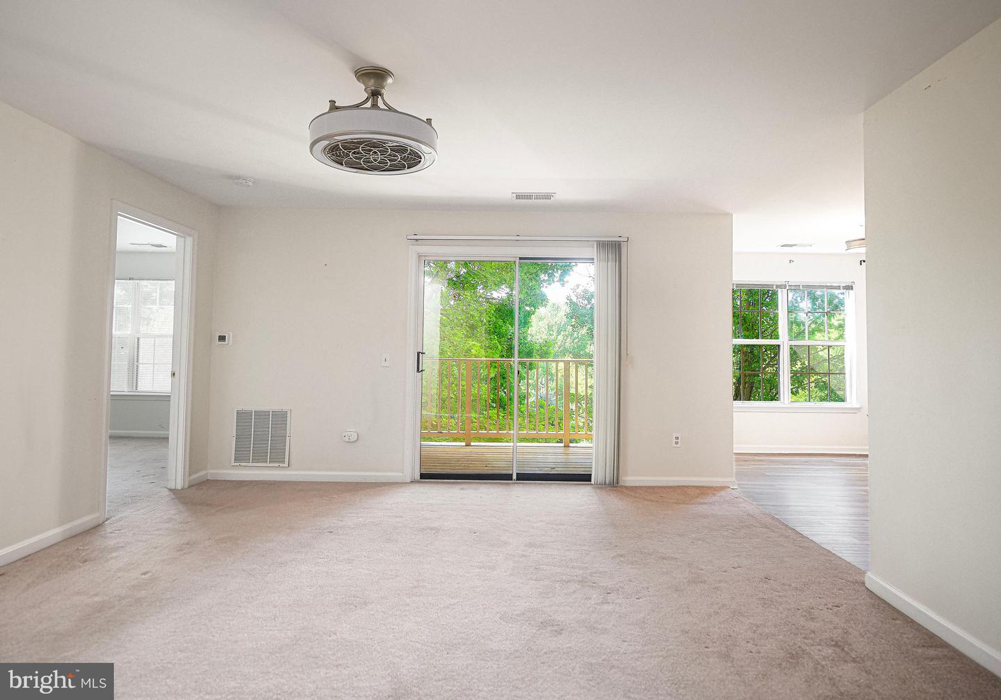8809 Stone Ridge Cir #103 Property Photo 19