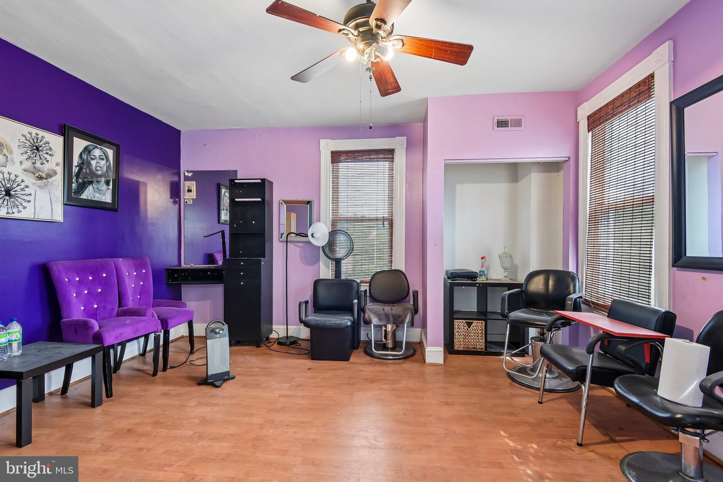 6500 Windsor Mill Property Photo 14