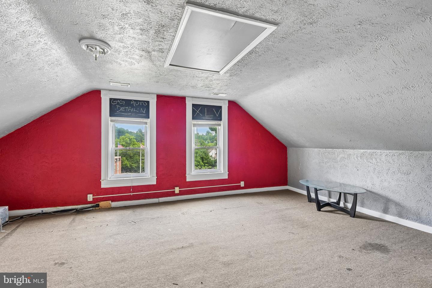 6500 Windsor Mill Property Photo 18