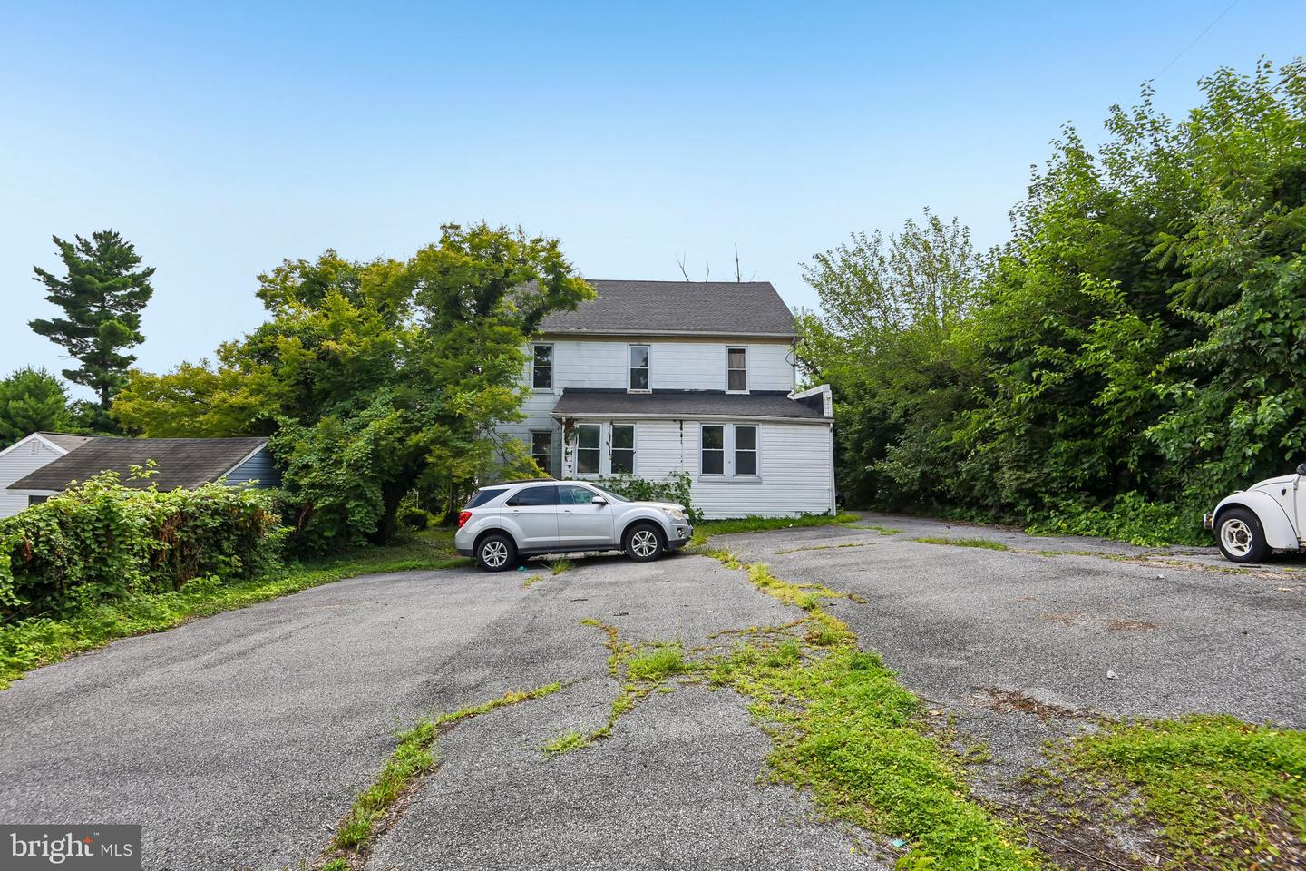 6500 Windsor Mill Property Photo 23