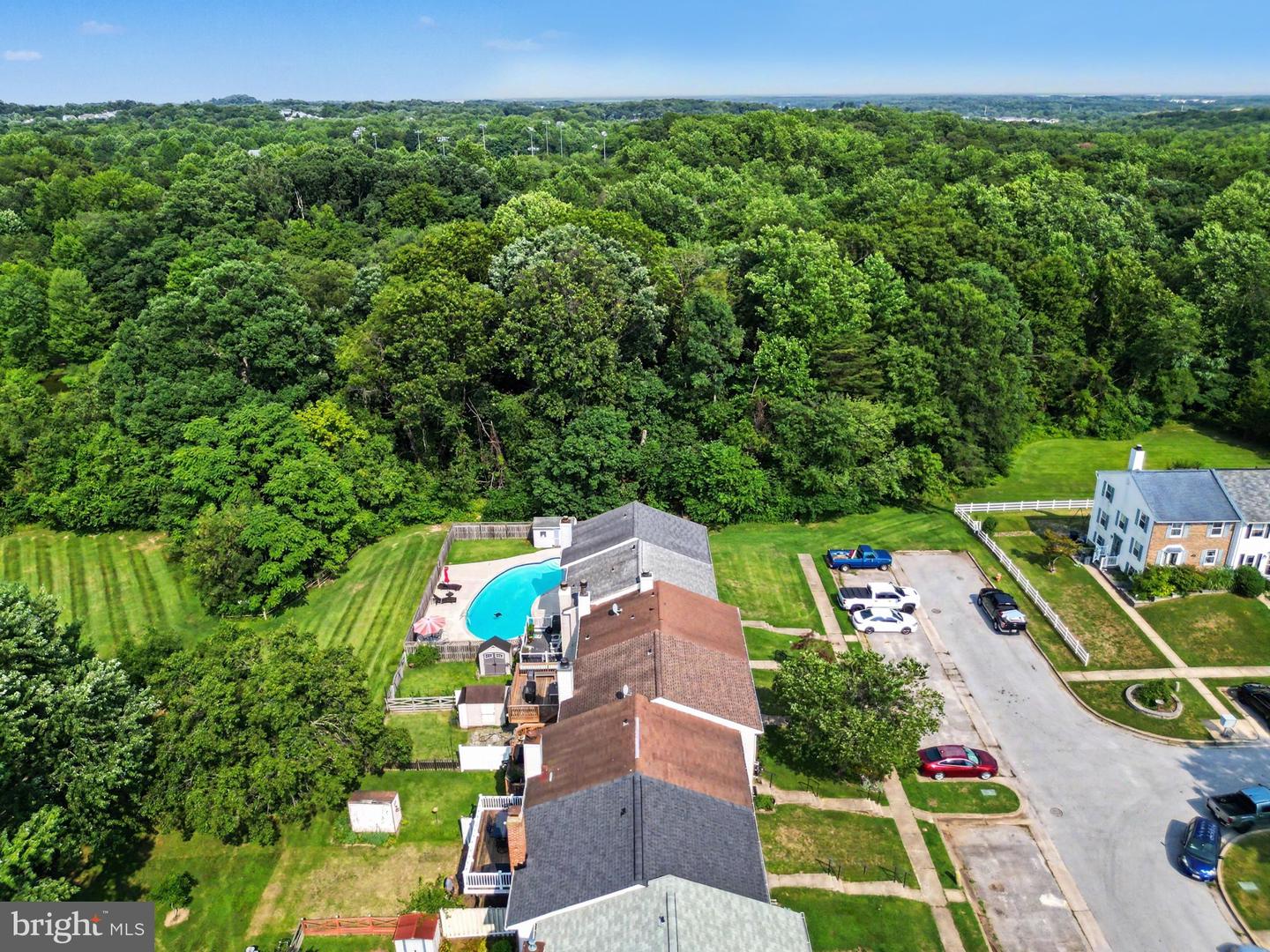 9121 Deviation Rd Property Photo 29