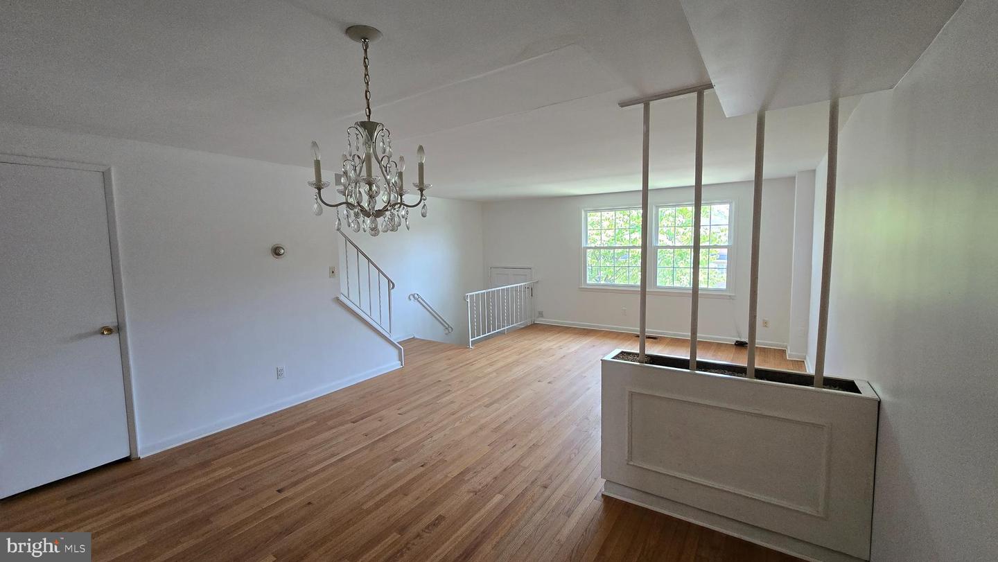 1016 Grovehill Rd Property Photo 13