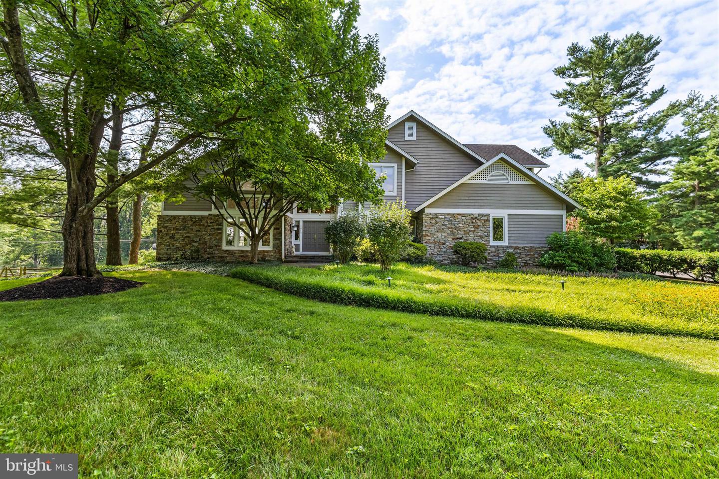 1917 OLD COURT RD