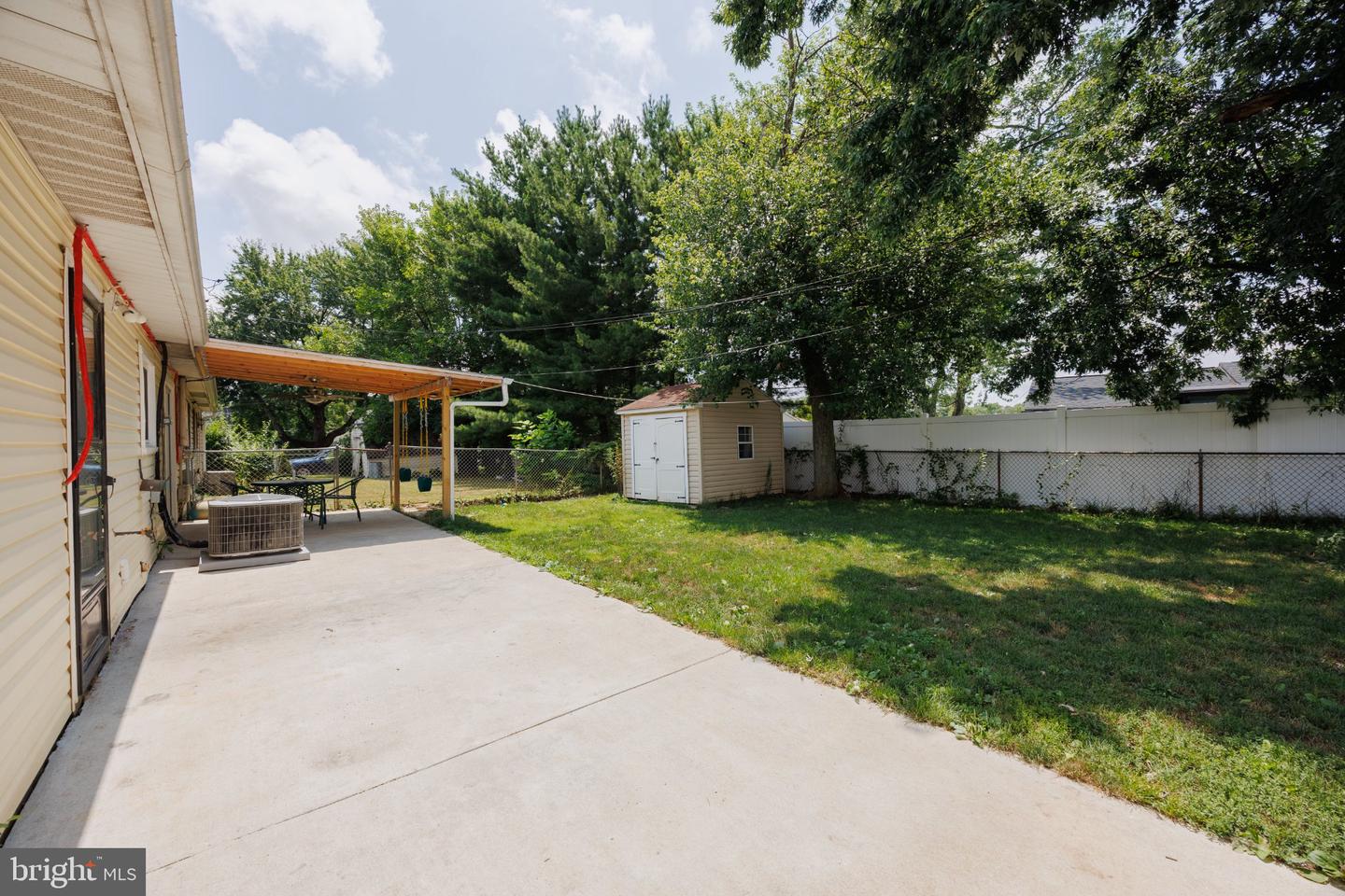 2106 N Rolling Rd N Property Photo 19