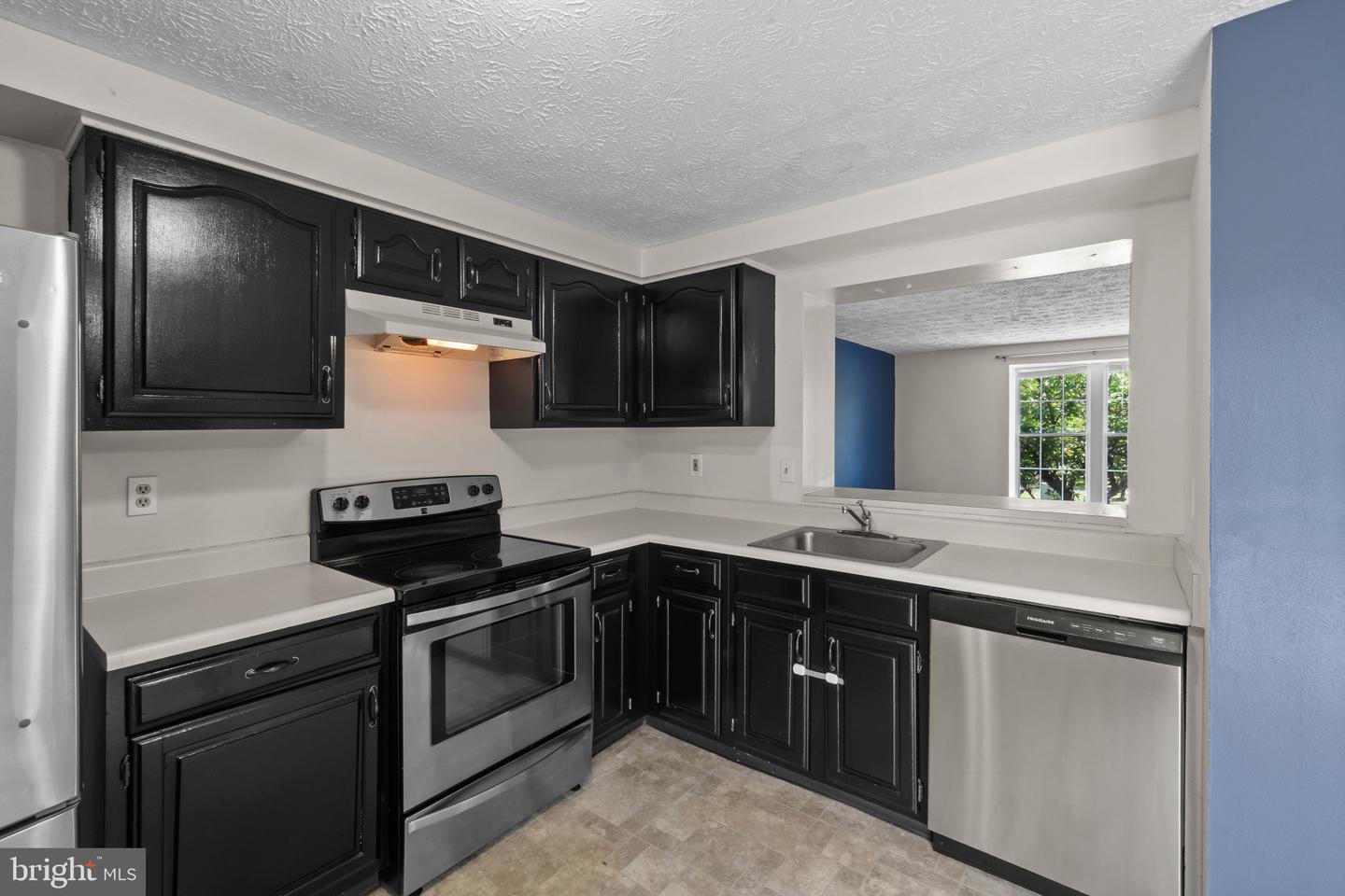 3712 Timahoe Cir Property Photo 7