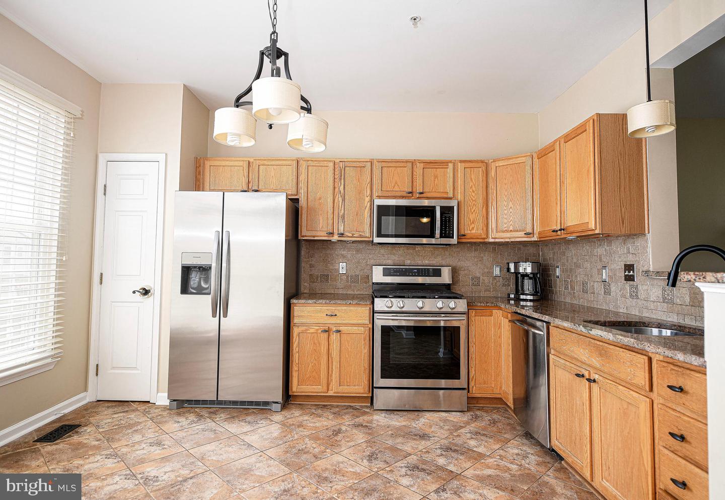 9745 Harvester Cir #9745 Property Photo 11