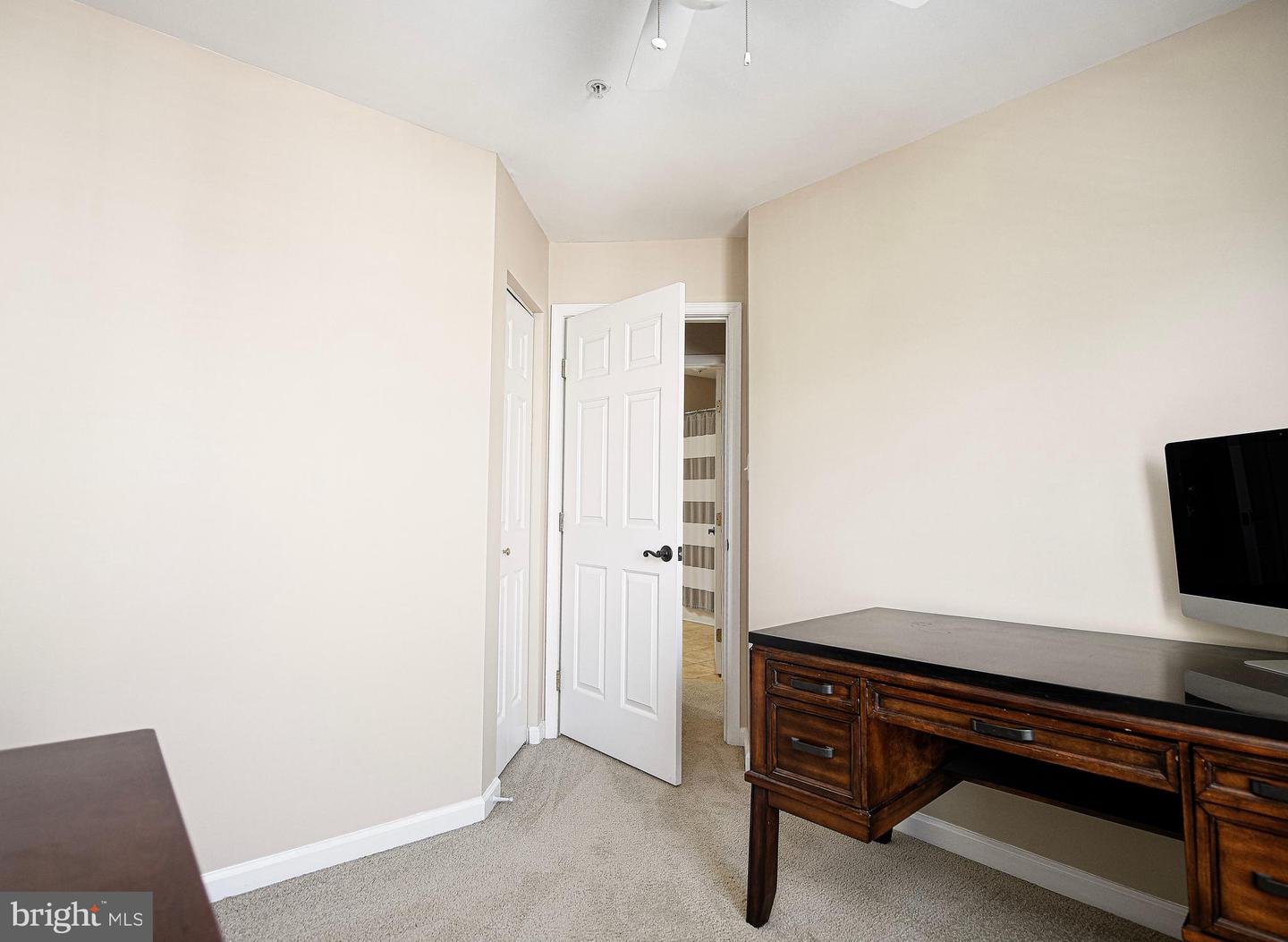 9745 Harvester Cir #9745 Property Photo 28