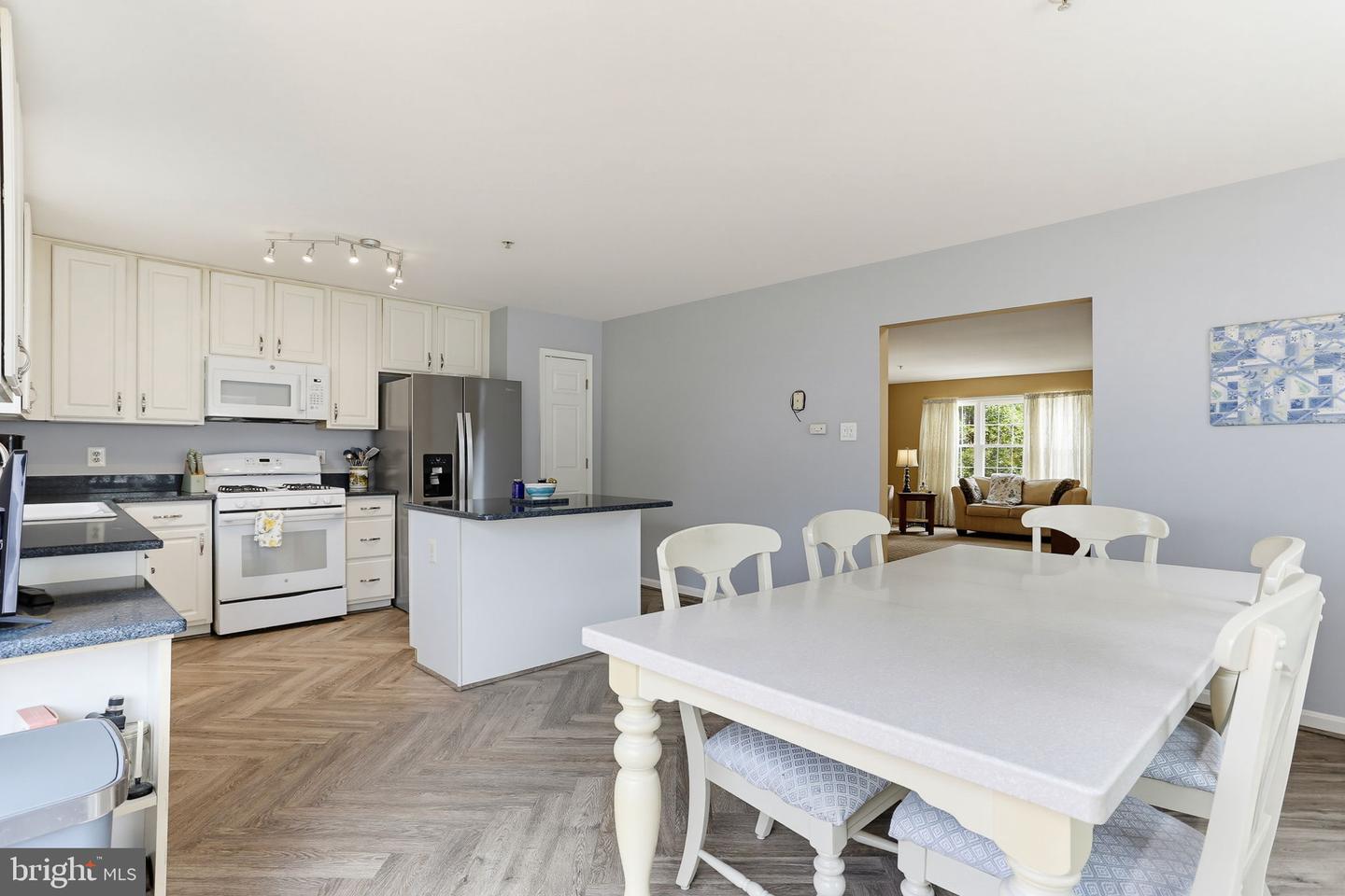 4607 Ashforth Way Property Photo 8