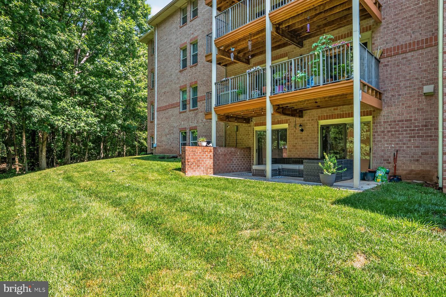 3905 Darleigh Rd #g Property Photo 28