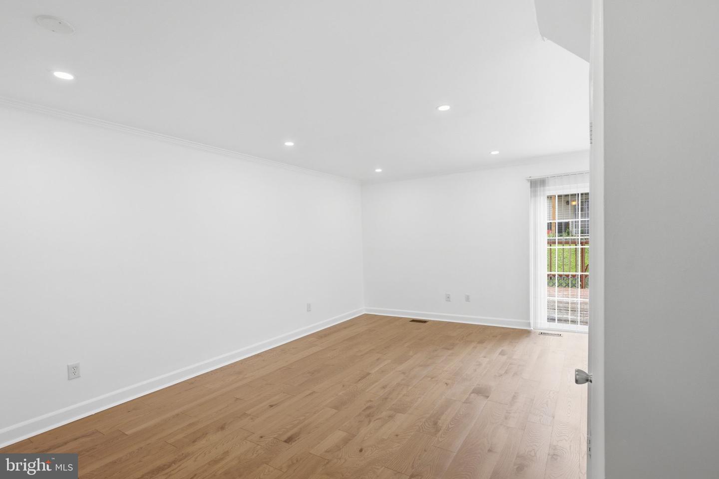 3820 Rolling Way Property Photo 16