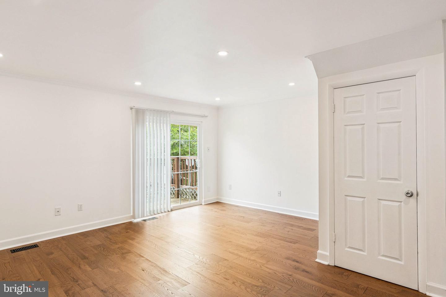 3820 Rolling Way Property Photo 18