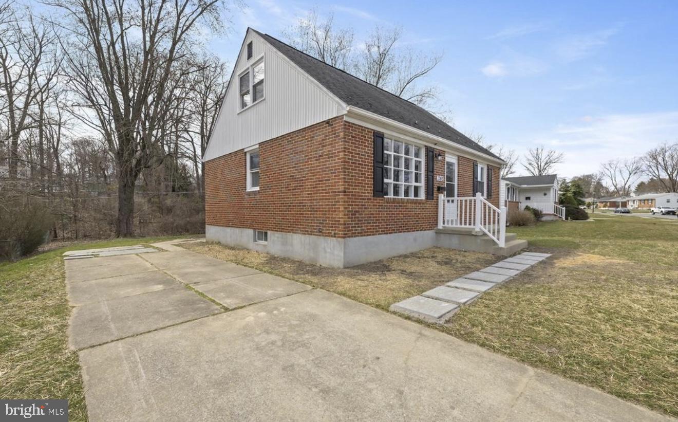 243 Highmeadow Rd Property Photo 2