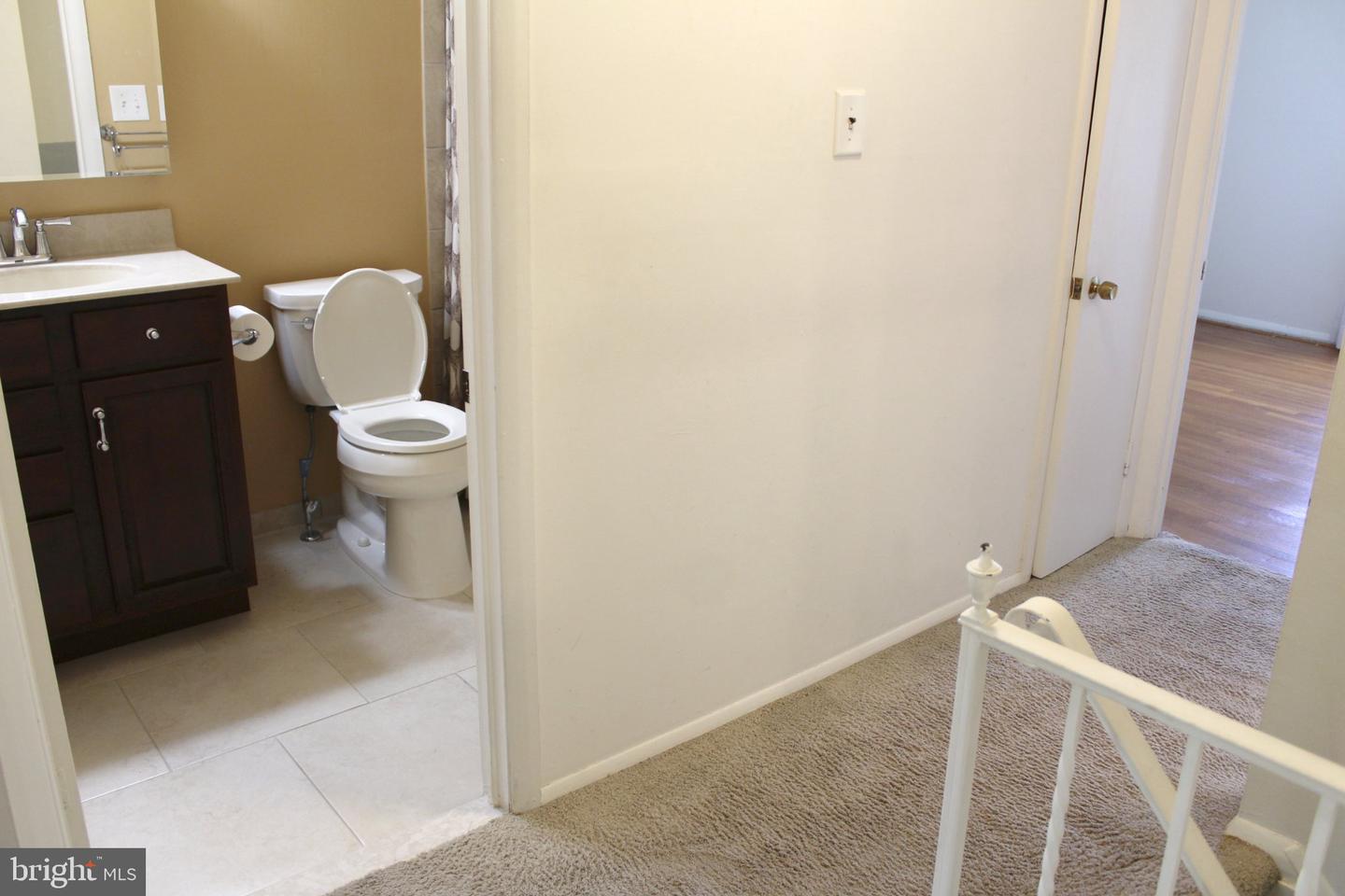 1120 Linkside Dr Property Photo 7