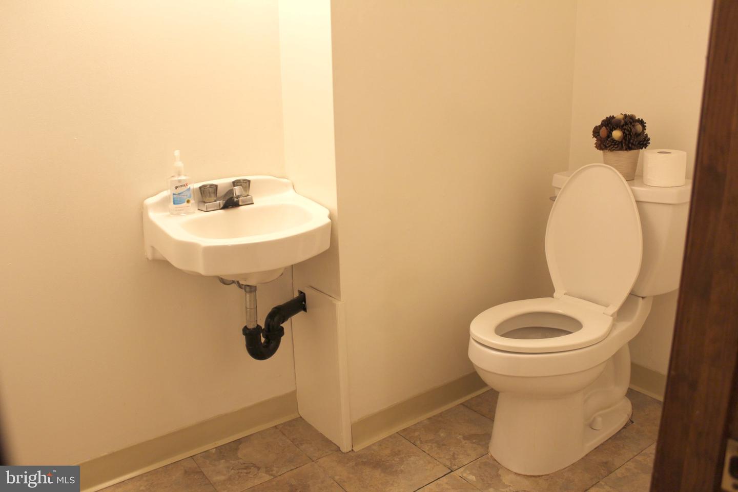1120 Linkside Dr Property Photo 23
