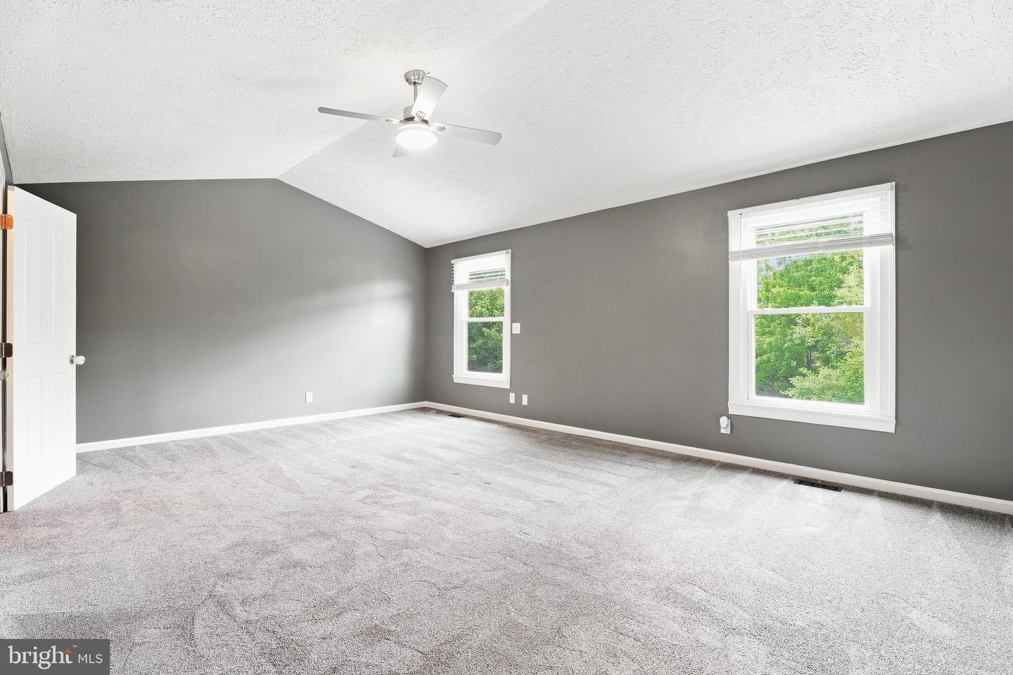 12424 Falls Rd Property Photo 46