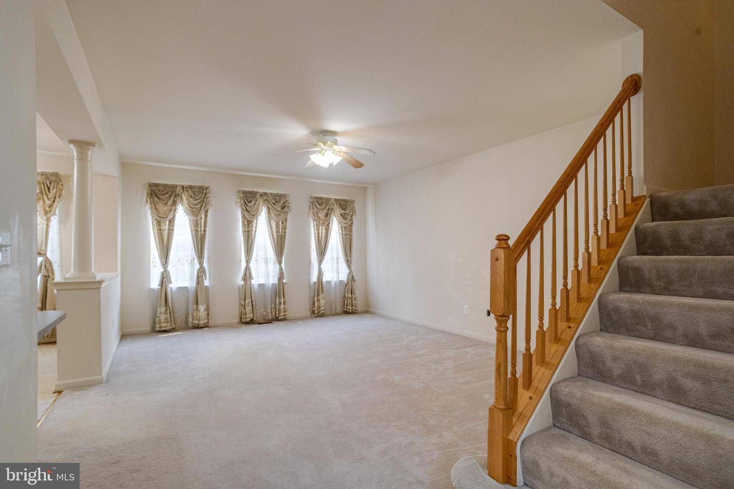 221 Seamaster Rd Property Photo 14