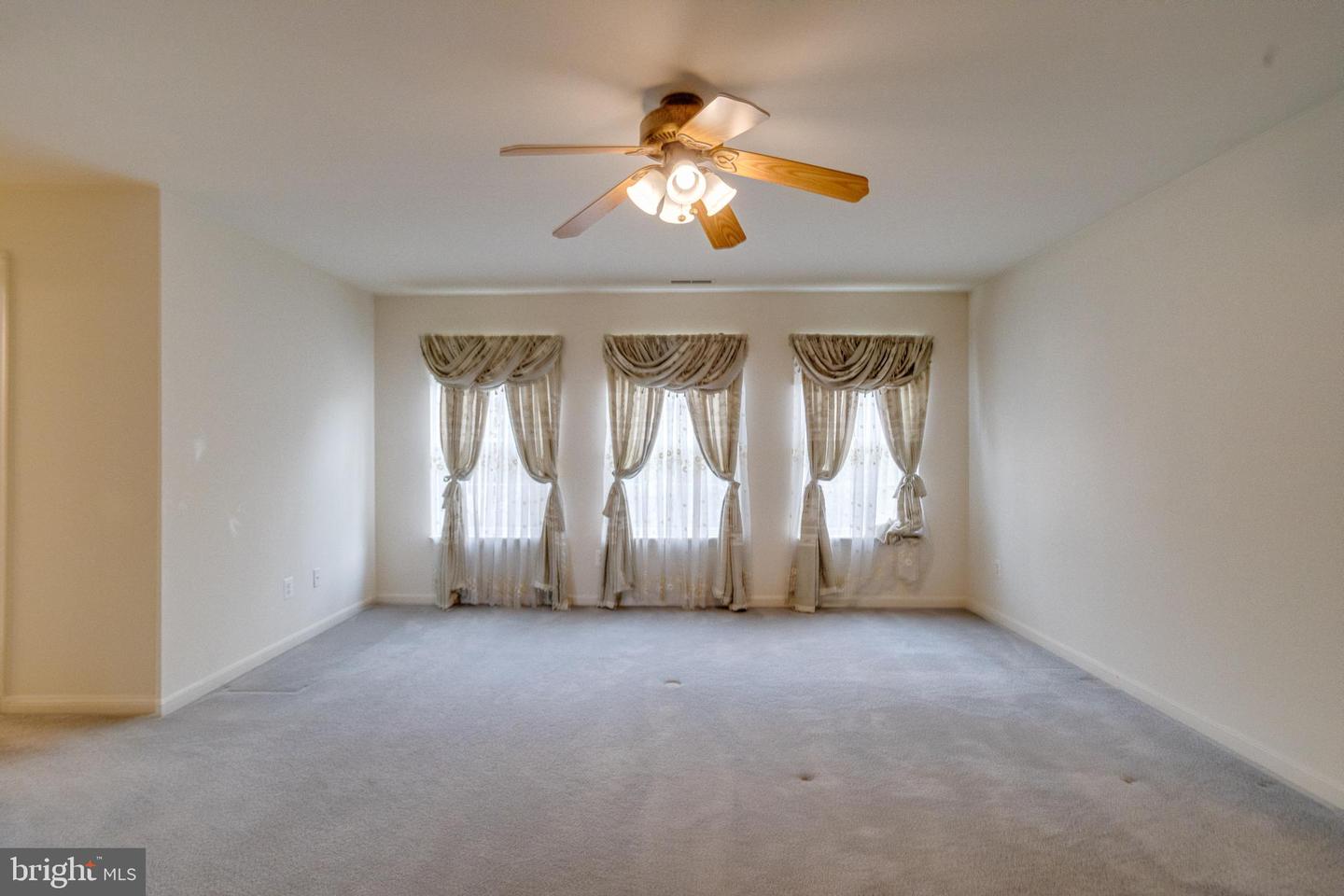221 Seamaster Rd Property Photo 35