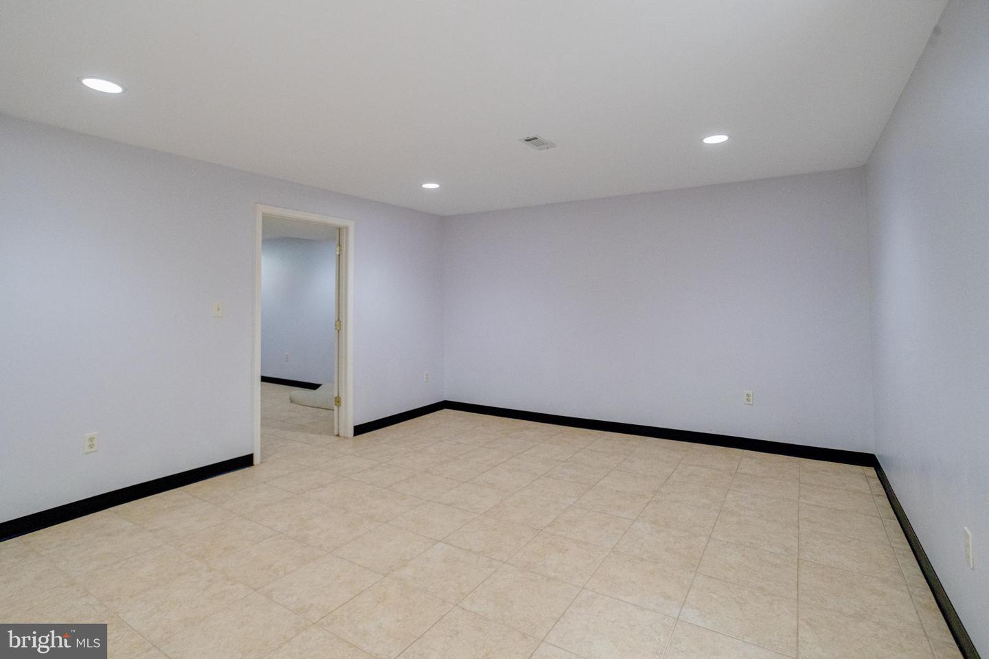 221 Seamaster Rd Property Photo 57