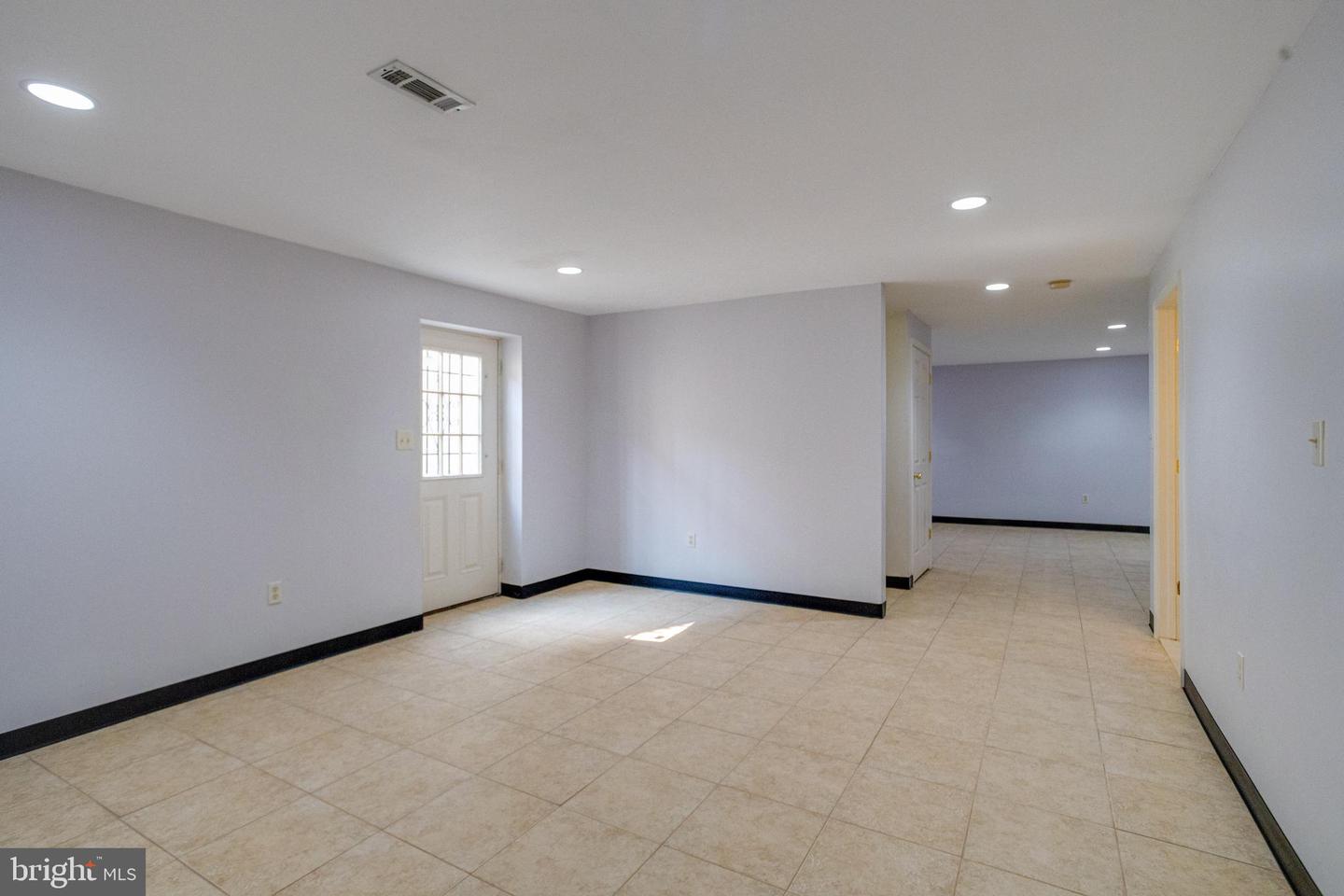 221 Seamaster Rd Property Photo 59