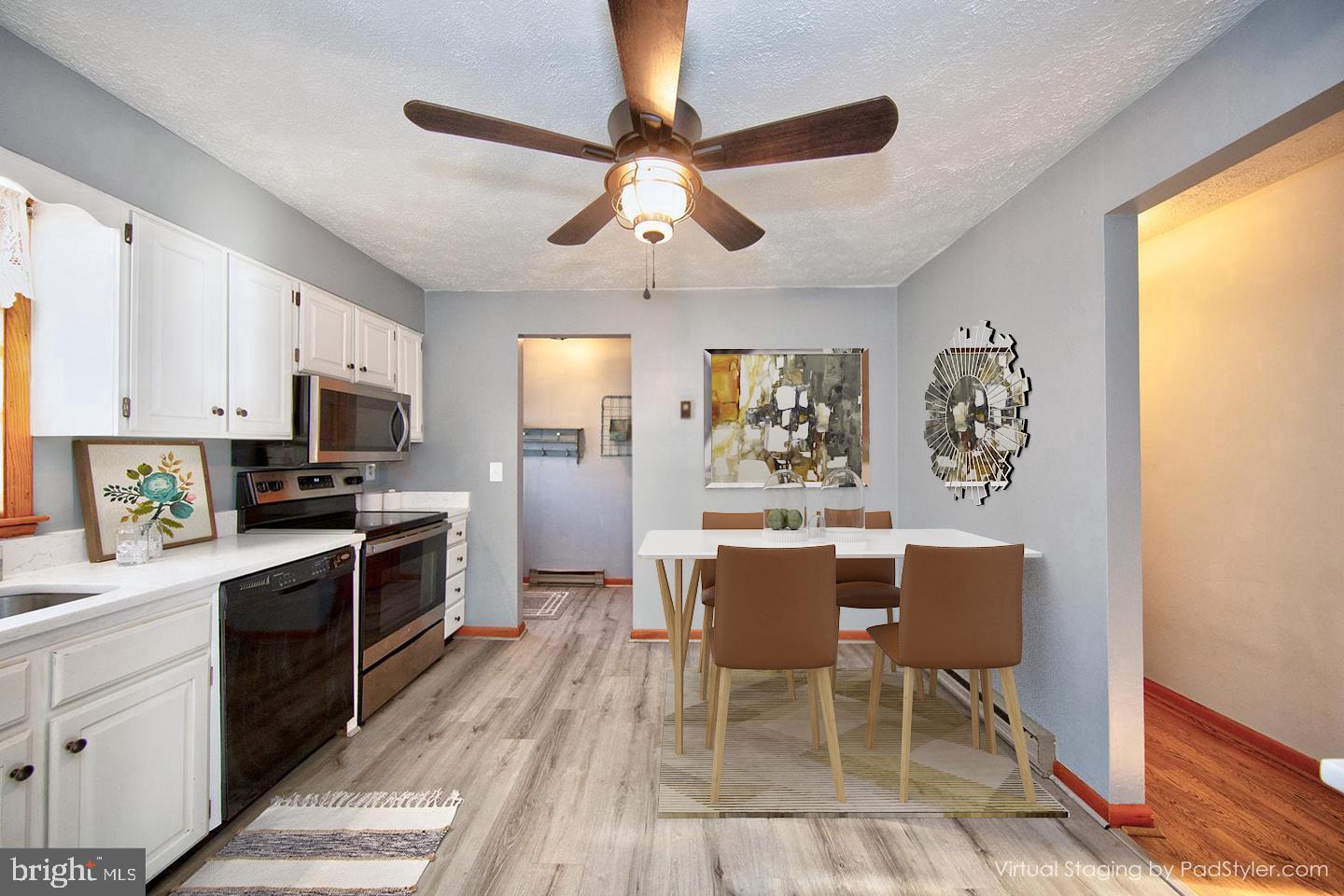 13202 Cherwin Property Photo 17
