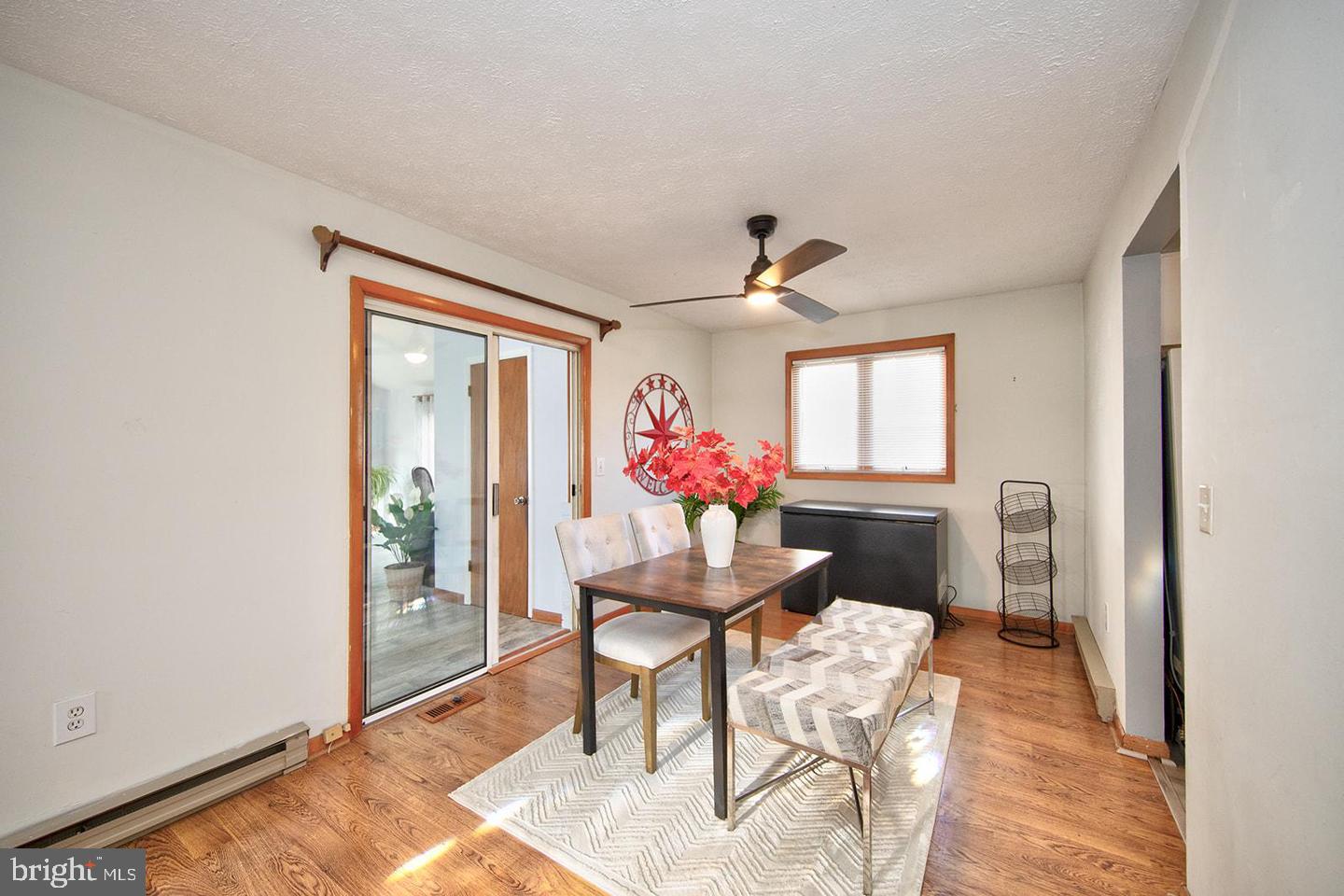 13202 Cherwin Property Photo 25