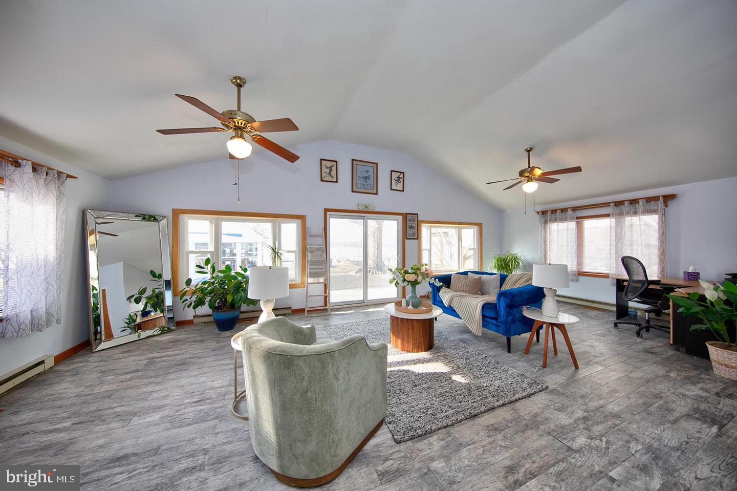 13202 Cherwin Property Photo 28