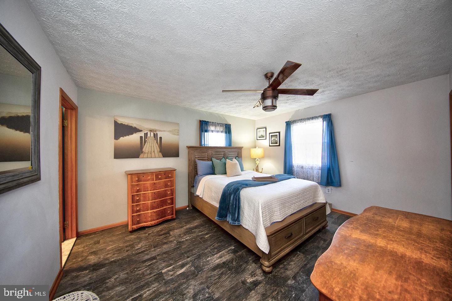 13202 Cherwin Property Photo 32