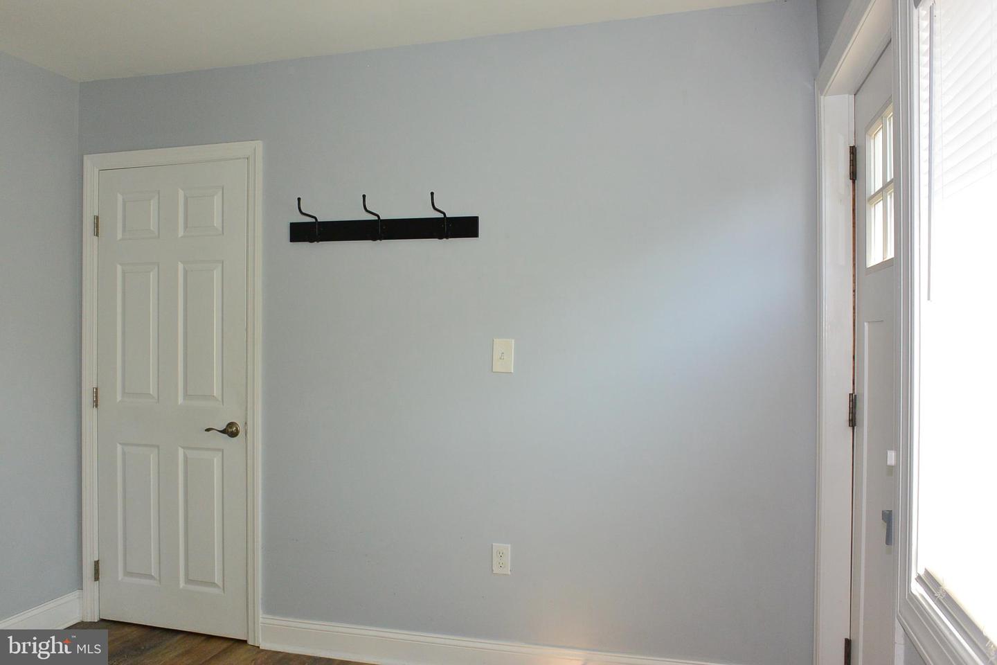 6807 York Rd #b Property Photo 14