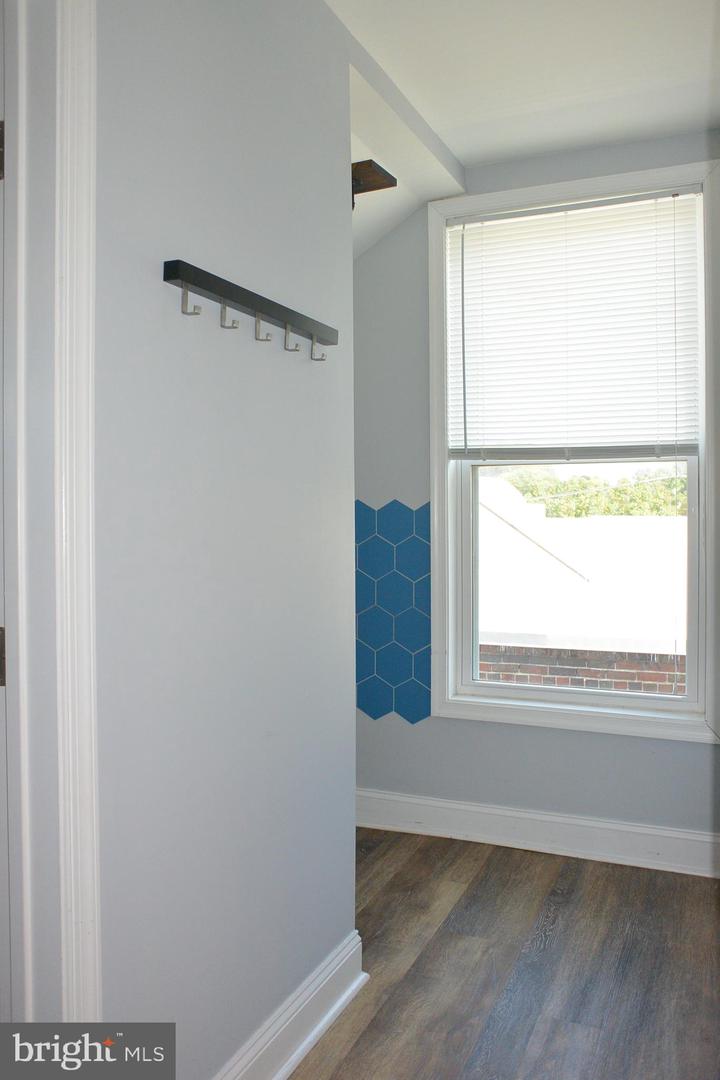 6807 York Rd #b Property Photo 21