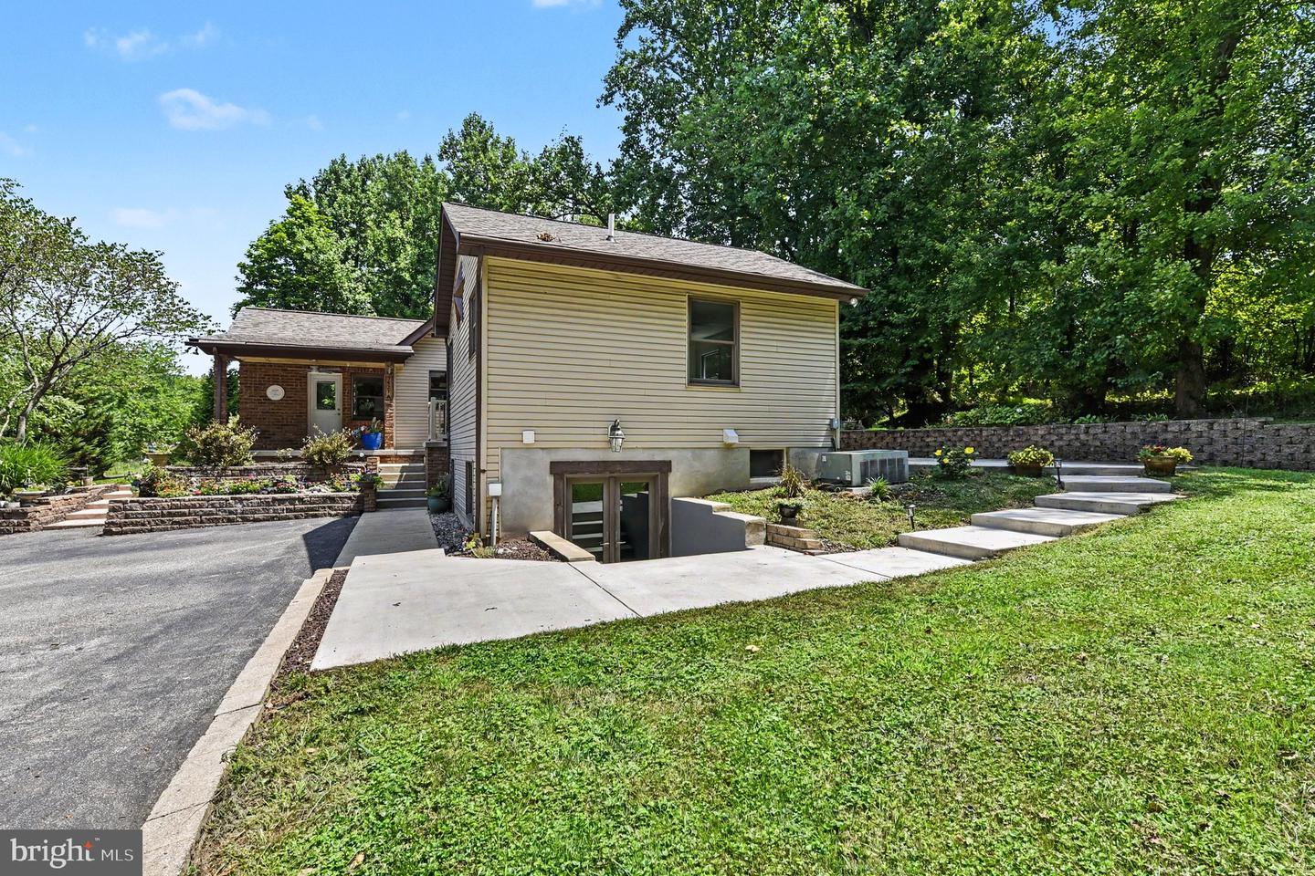 7627-a Chapman Rd Property Photo 33