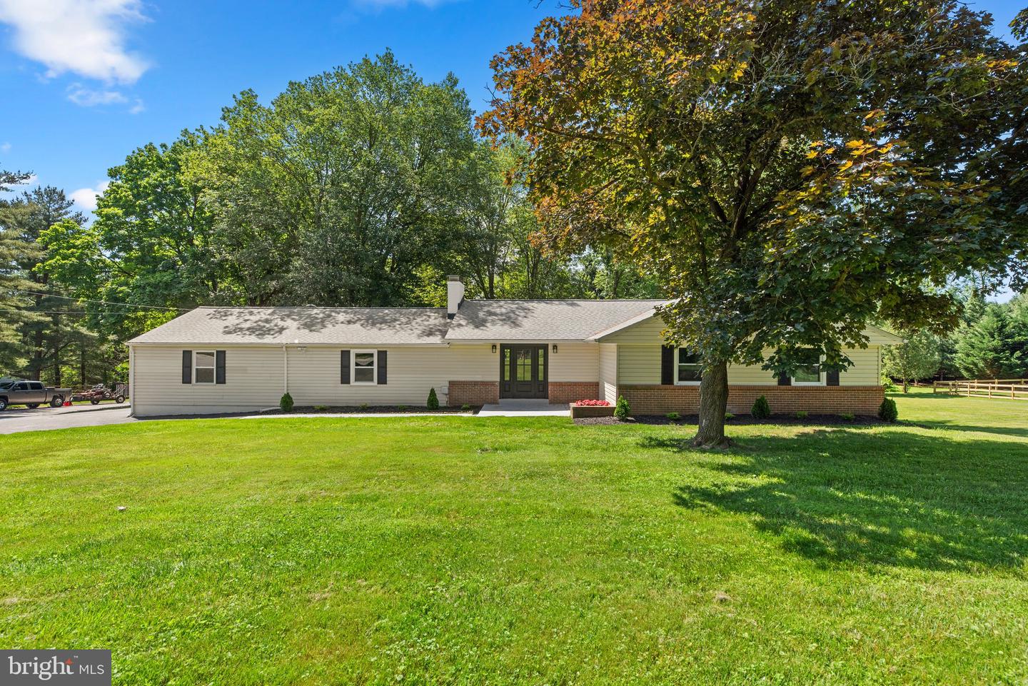 14906 DUNSTAN LN Property Photo 1