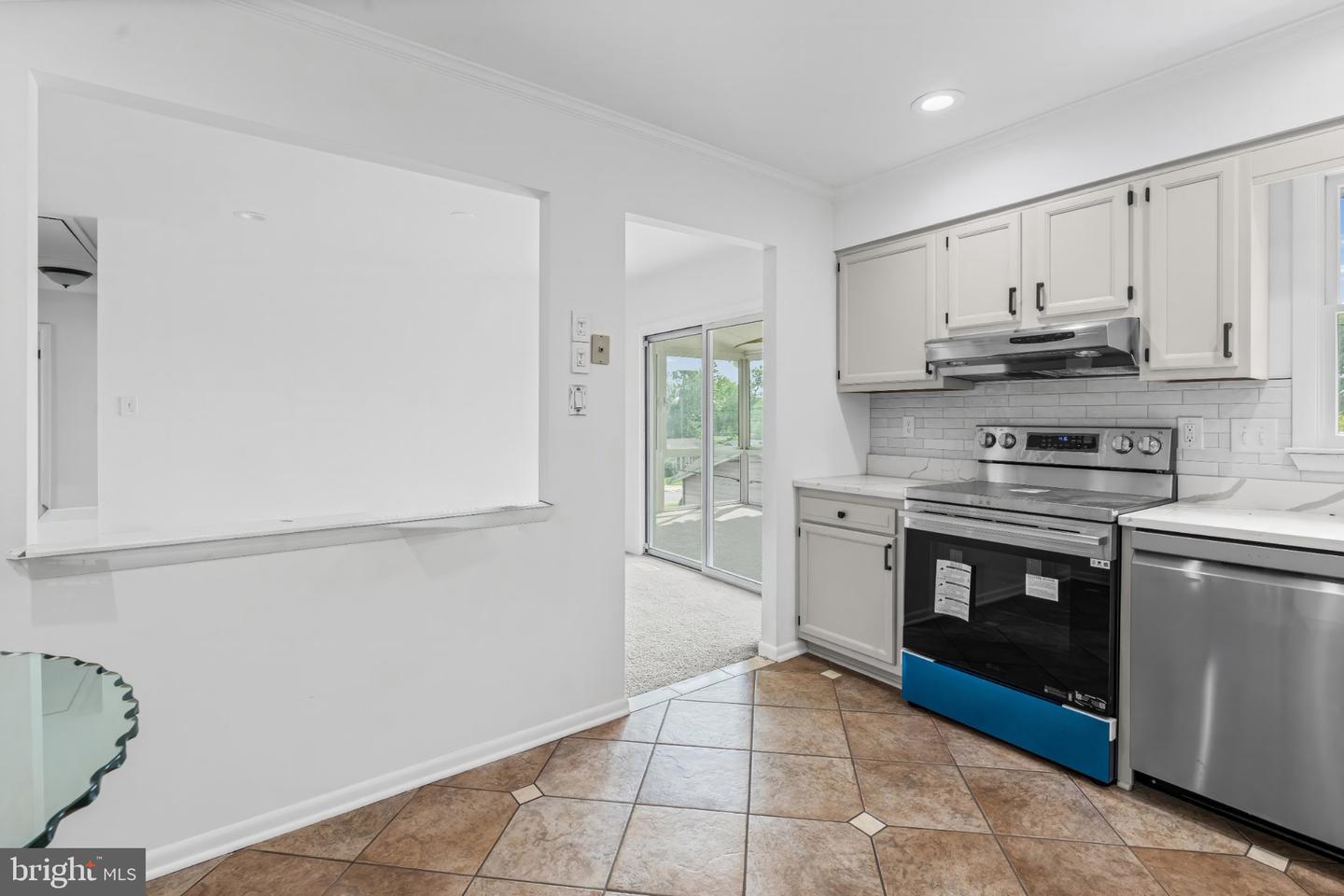 1317 Roxboro Rd Property Photo 8