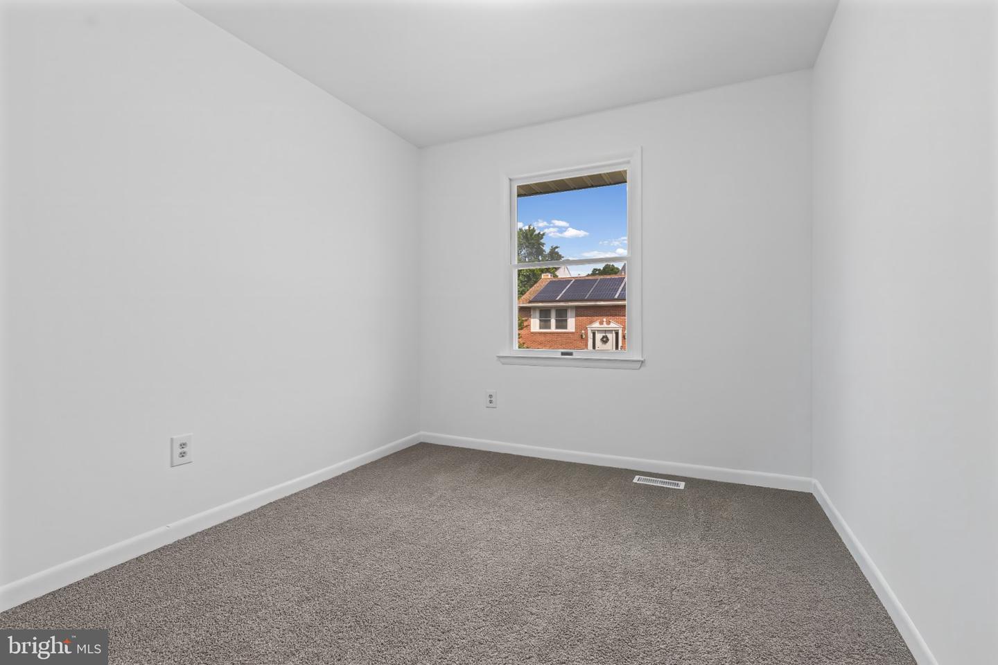 1317 Roxboro Rd Property Photo 20