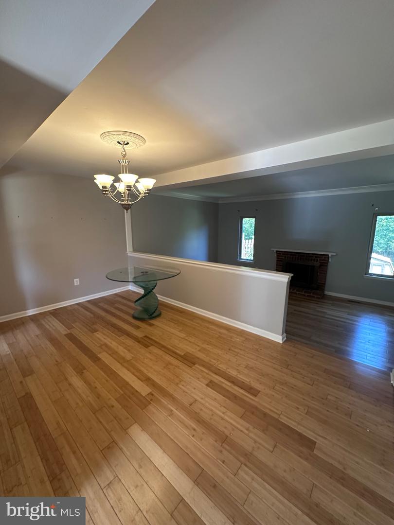 133 Bourbon Ct Property Photo 6