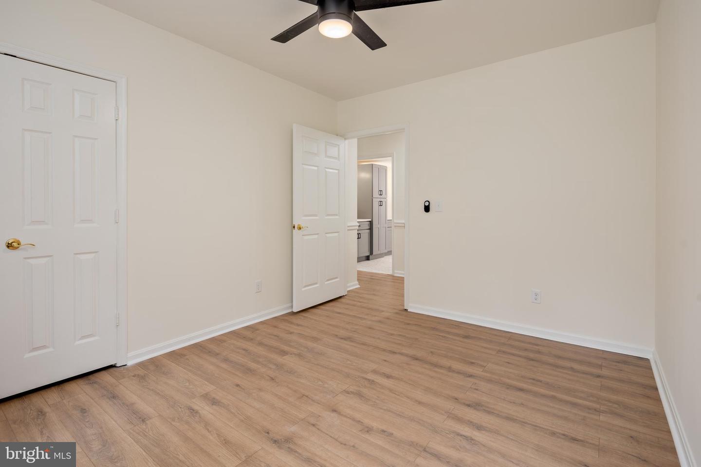 200 Belmont Forest Ct #101 Property Photo 26