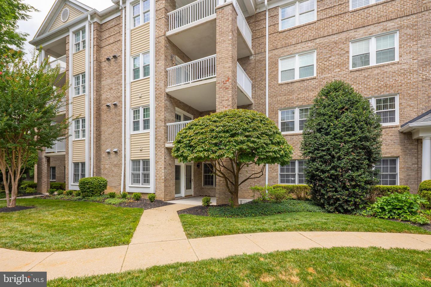 200 Belmont Forest Ct #101 Property Photo 35