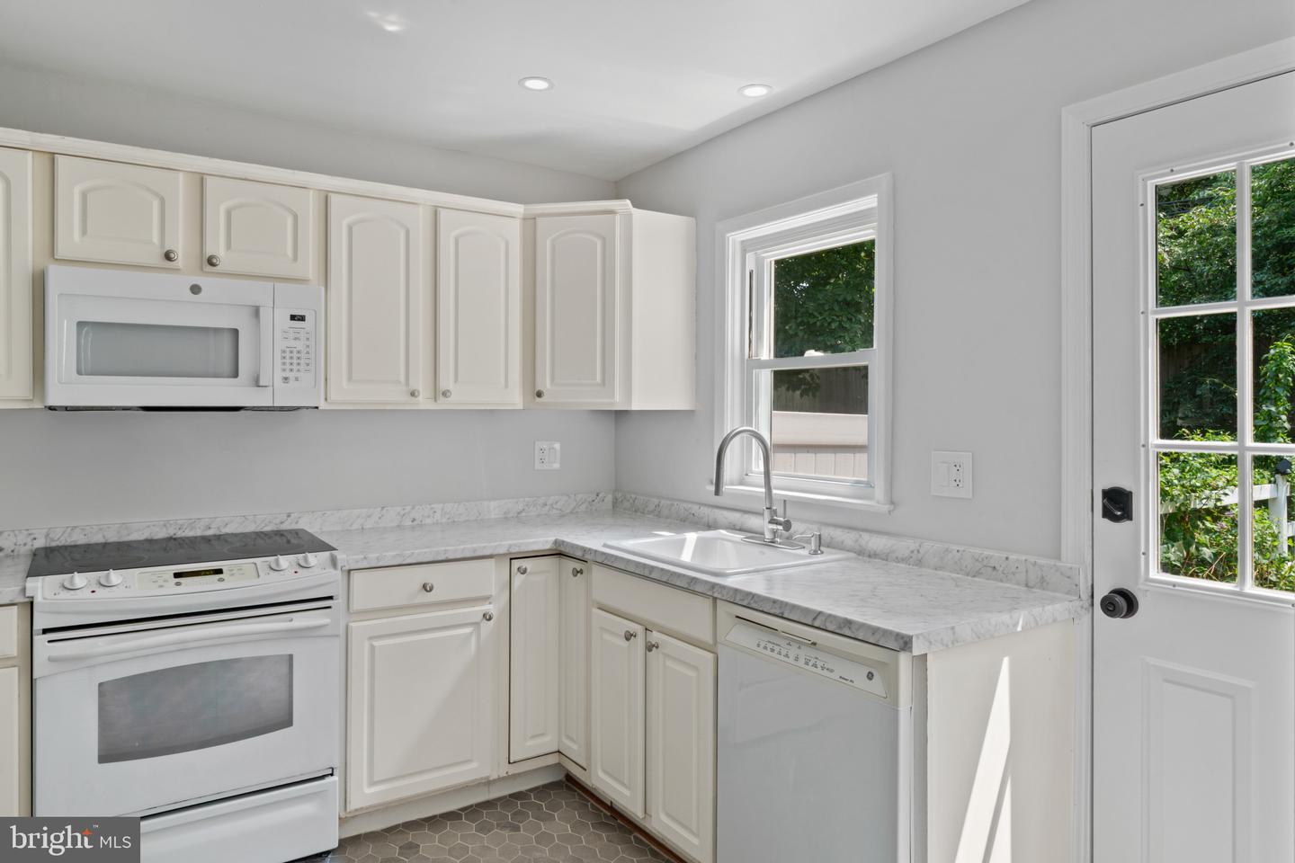 1305 Brixton Rd Property Photo 20