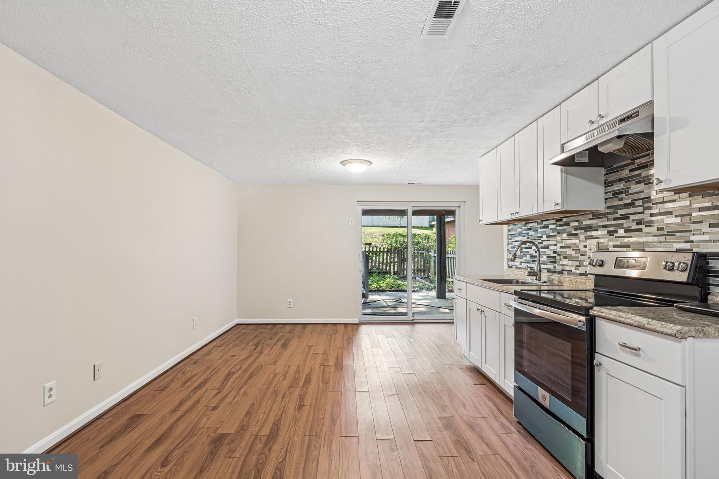 28 Perryoak Pl Property Photo 20