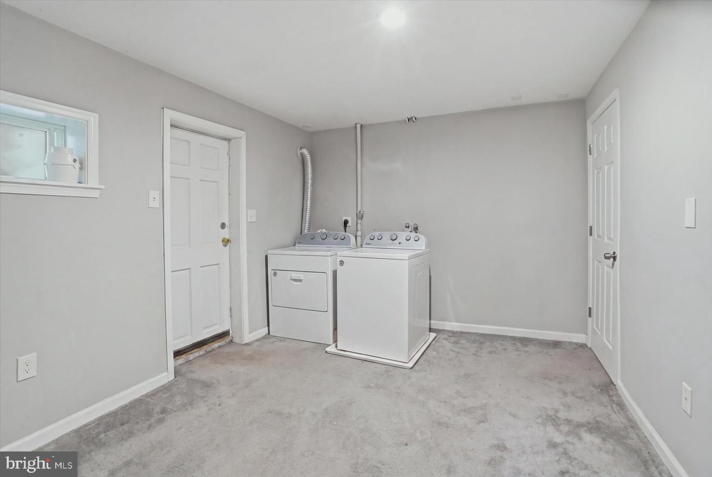 2667 West Park Dr Property Photo 38