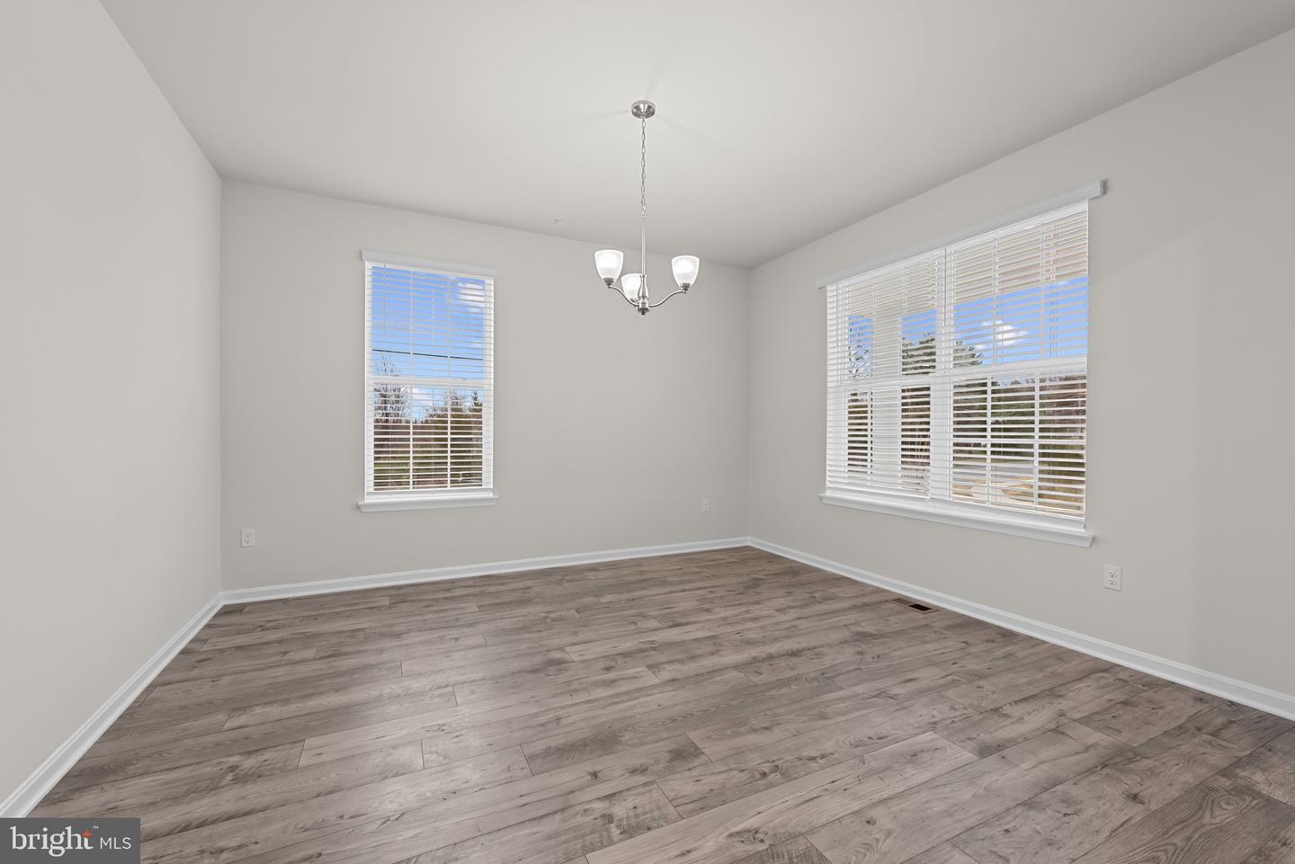 8120 Cypress Point Dr Property Photo 4