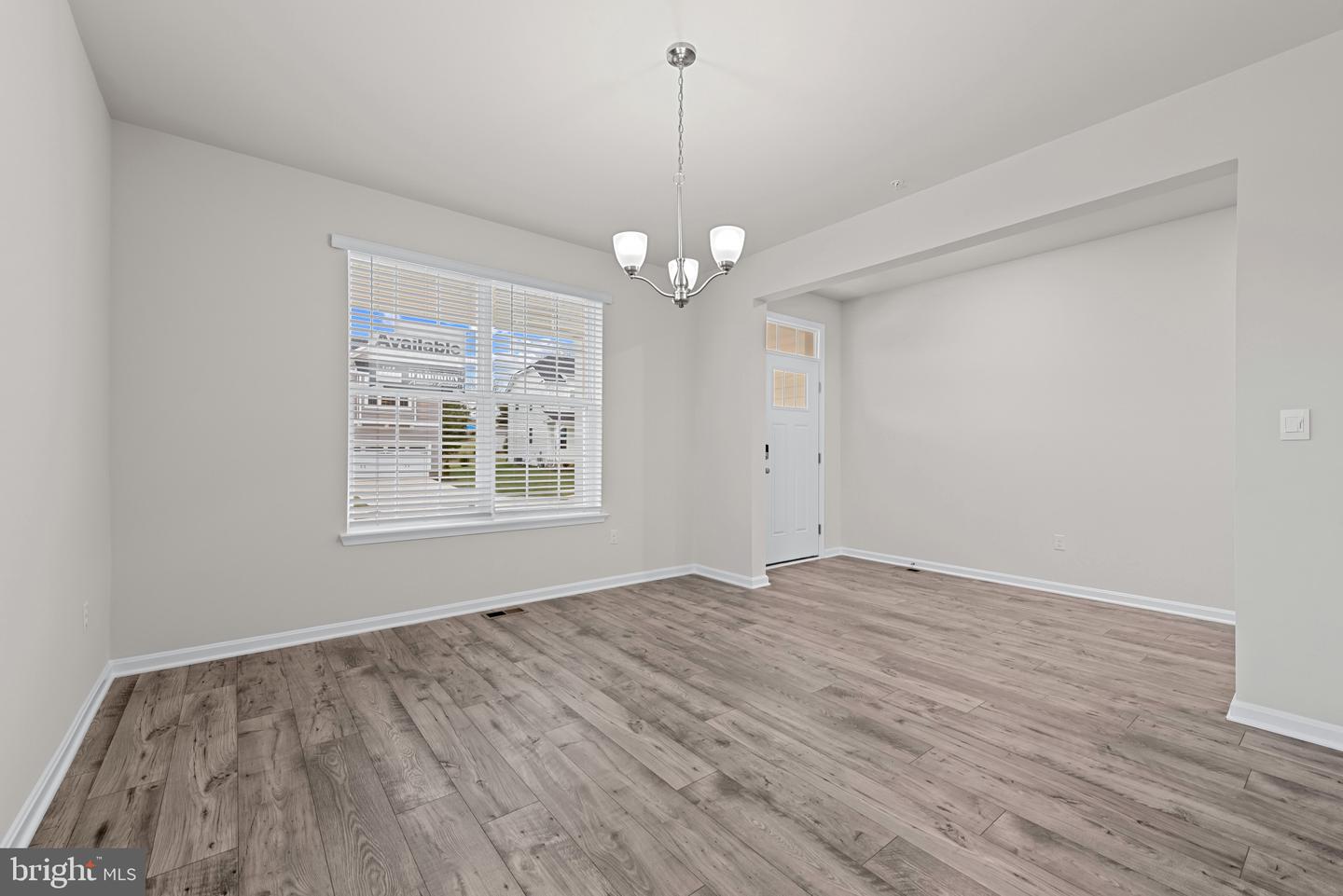 8120 Cypress Point Dr Property Photo 5