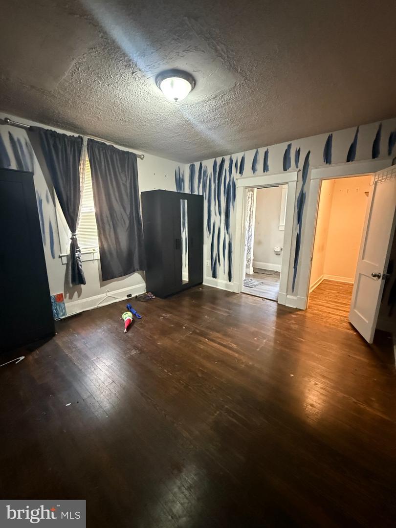 201 Henry Ave Property Photo 4