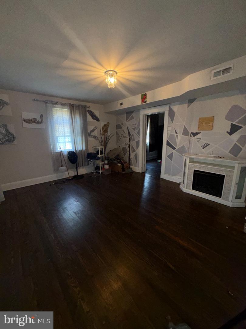 201 Henry Ave Property Photo 6