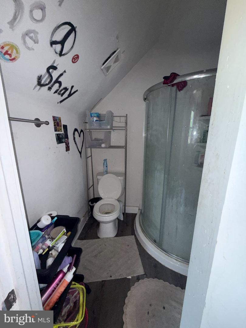 201 Henry Ave Property Photo 10