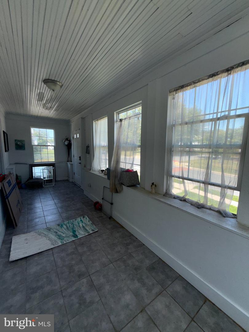 201 Henry Ave Property Photo 18