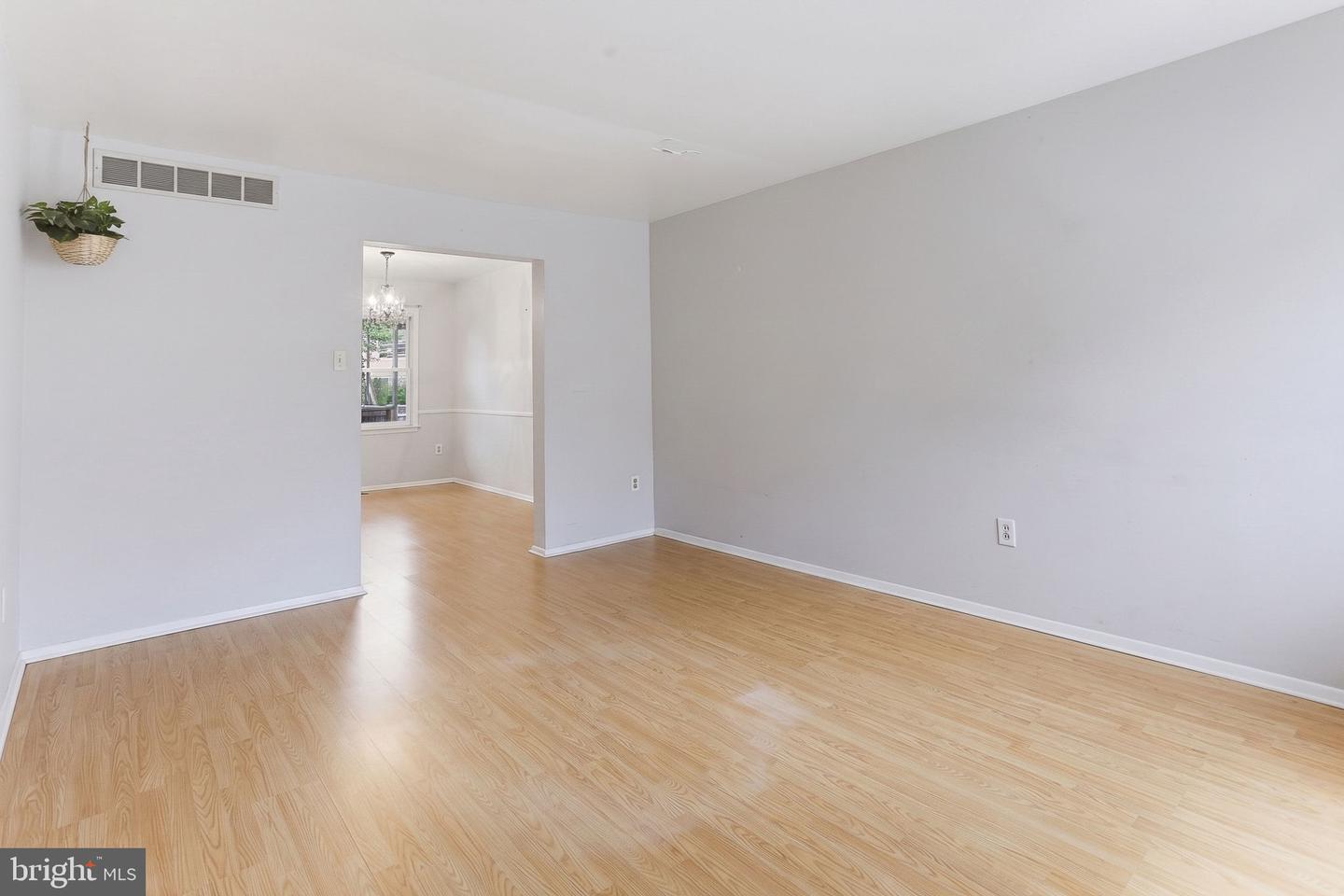 10 Kilmory Ct #24e Property Photo 3
