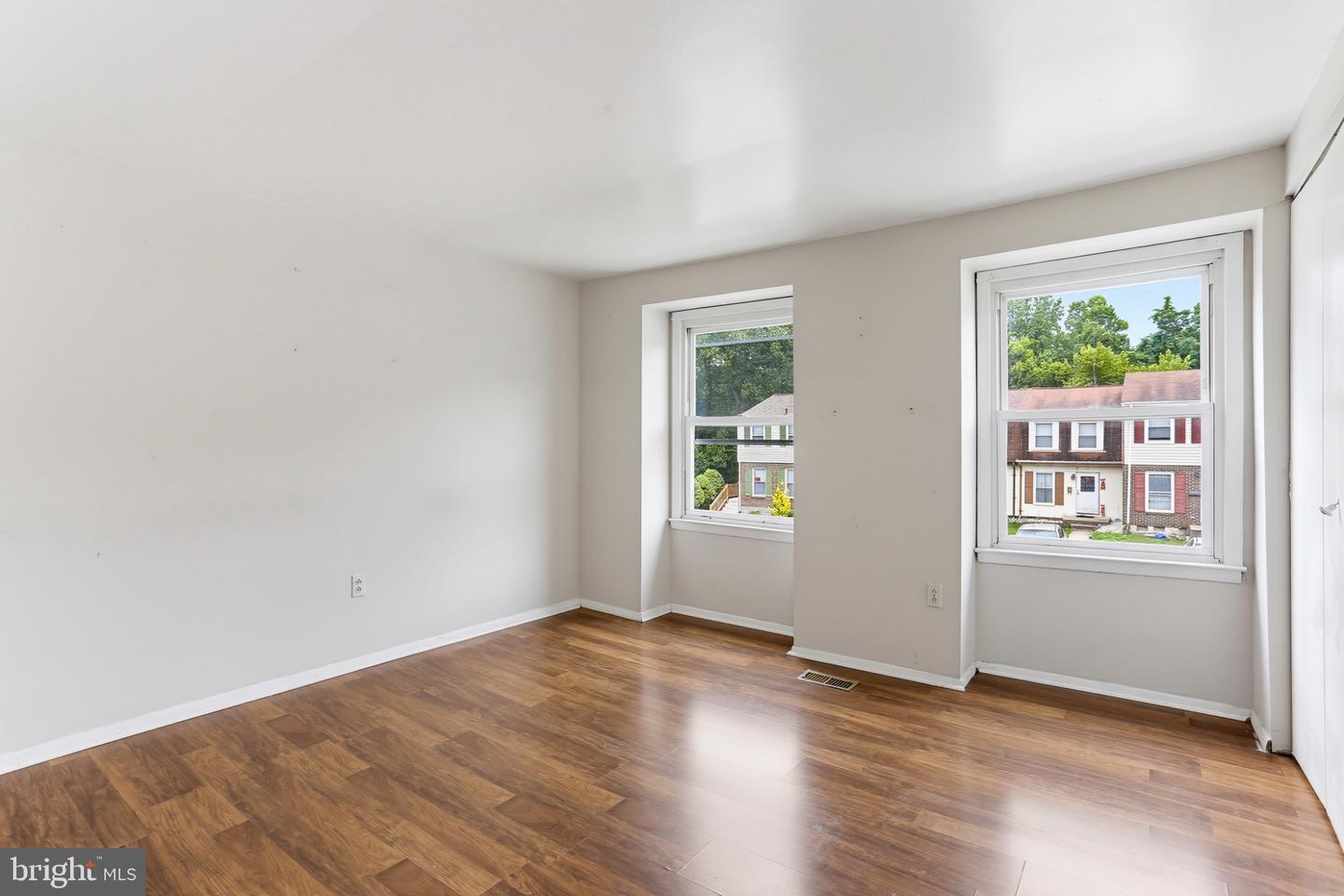 10 Kilmory Ct #24e Property Photo 14
